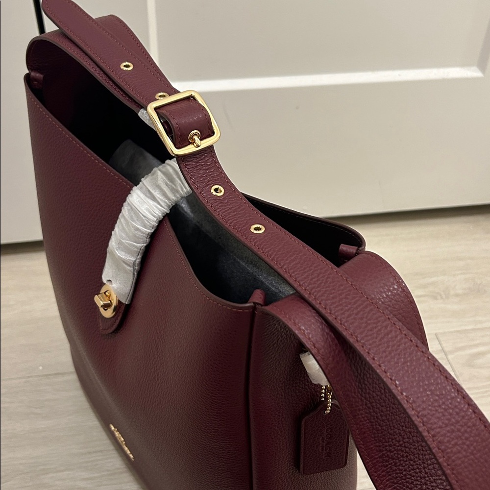 Coach (NWT) Hadley Large Shoulder Bag - Picture 10 of 16